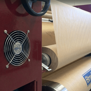 Compra Papel Kraft protector para calandra de 1.60m x 400m y 40g. Ideal para sublimación industrial. ¡Precio con IVA incluido y descuentos por mayor!"